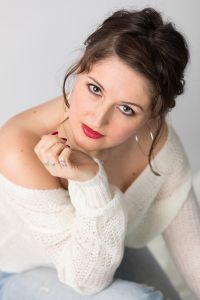 JRoth-Foto_Shooting_Olga_20200229-122_200x300px